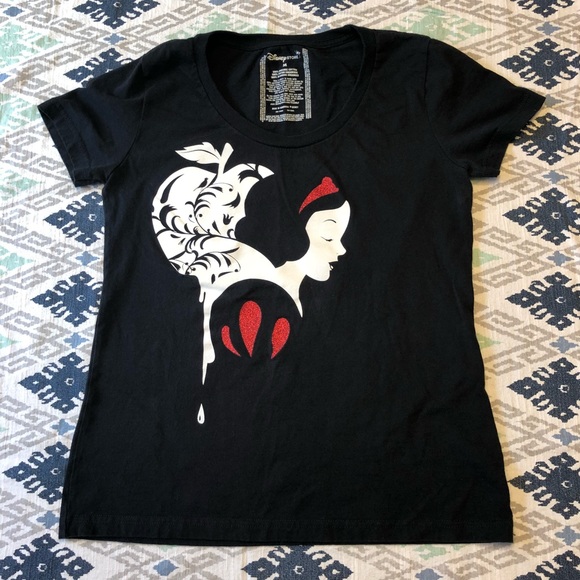 Disney Tops - Disney Snow White Black T-shirt